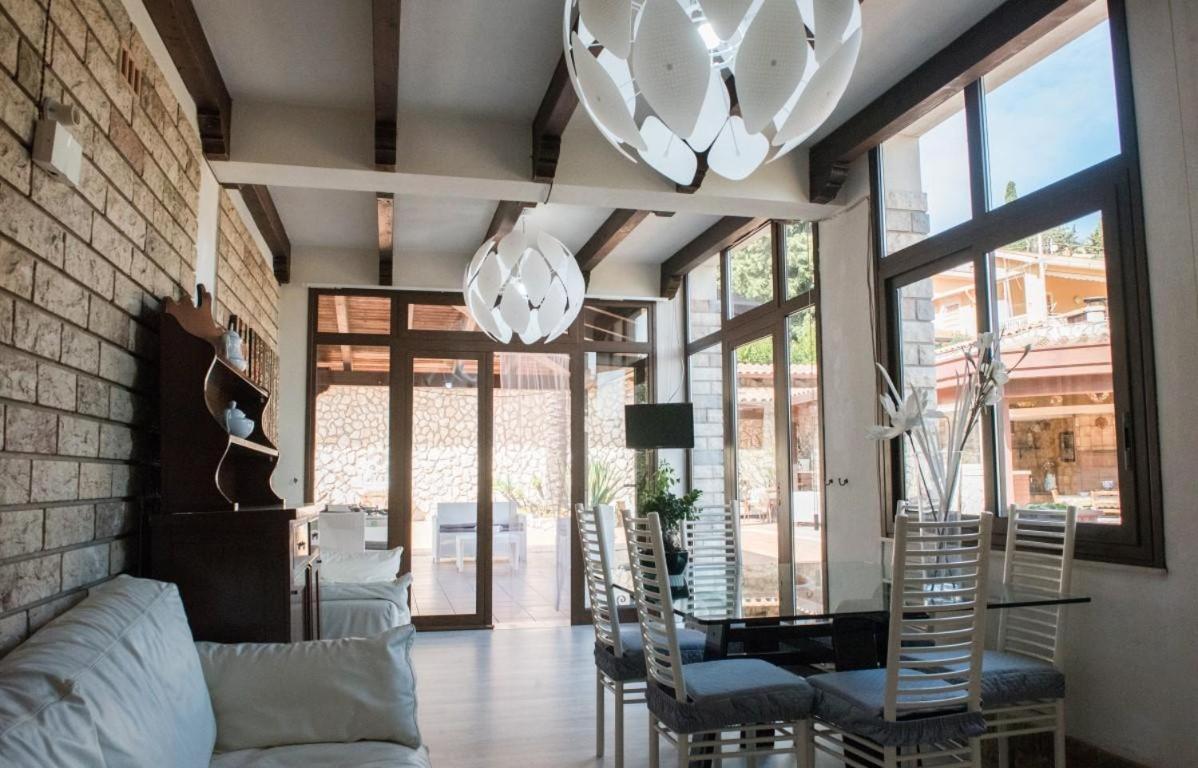 Villa Aversa カステッランマーレ・デル・ゴルフォ エクステリア 写真