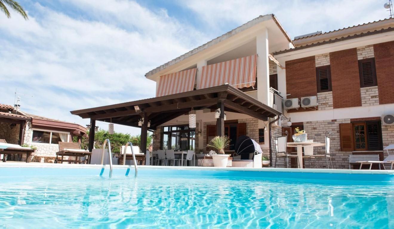 Villa Aversa カステッランマーレ・デル・ゴルフォ エクステリア 写真